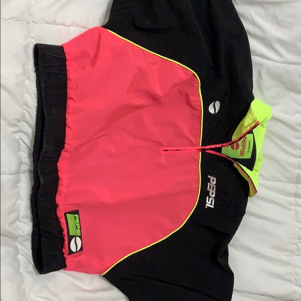 Windbreaker/sweater - Picture 2 of 3